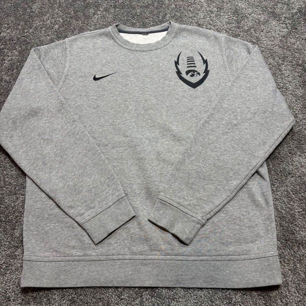 Iowa Hawkeyes Football Sweatshirt Mens Small Heather Gray‎ Nike Caitlin Clark